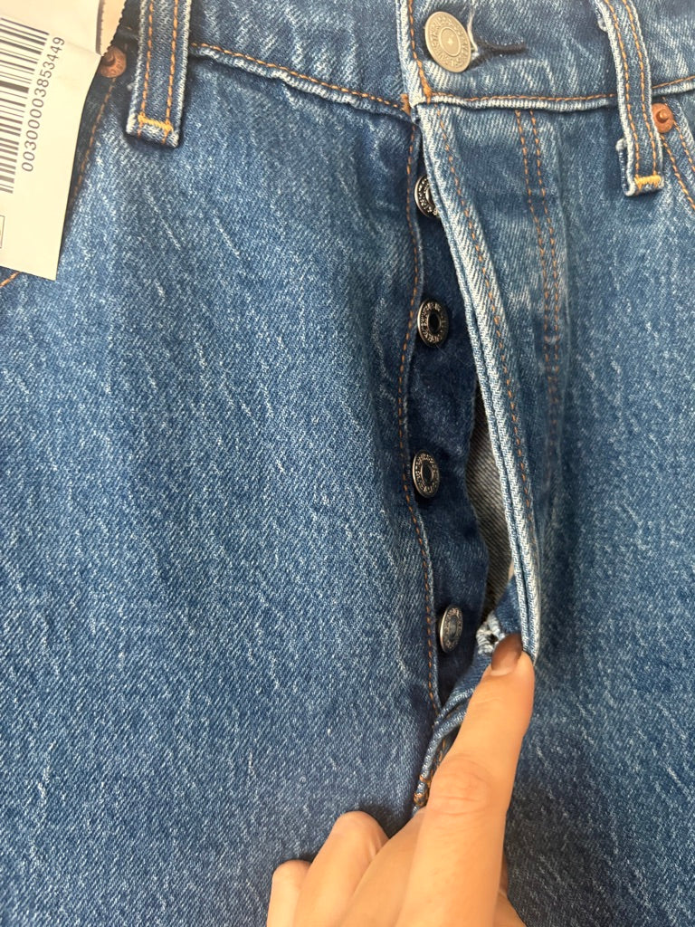 Levi Ribcage Straight Ankle size 29