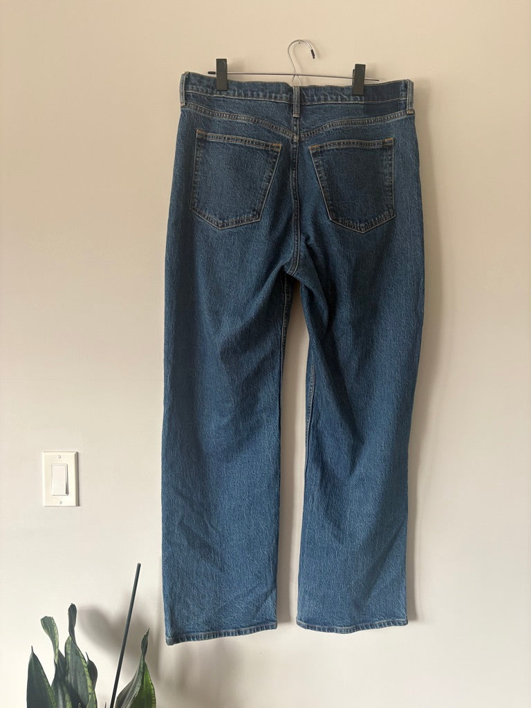 Abercrombie 90's Relaxed Jean High Rise size 32/14 regular
