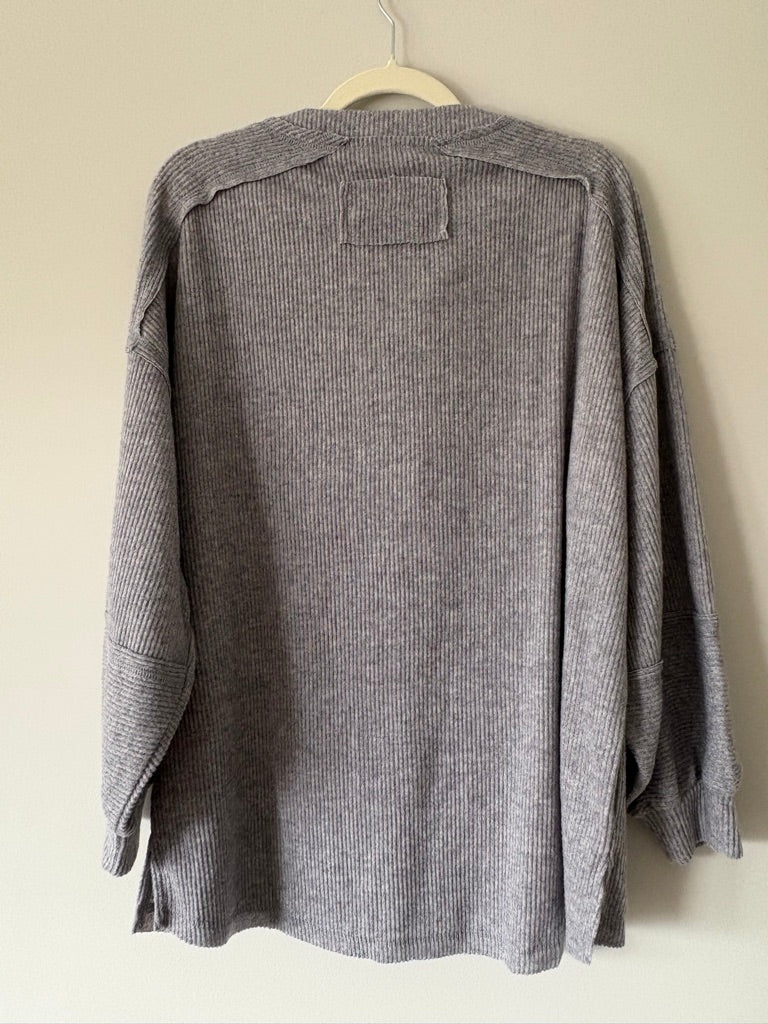 Zenana Gray Henley size L/XL