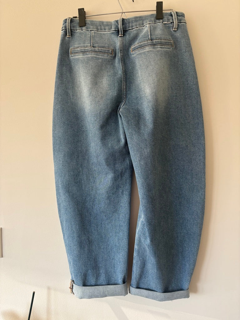Risen Cuffed Barrel Jeans size 11/30