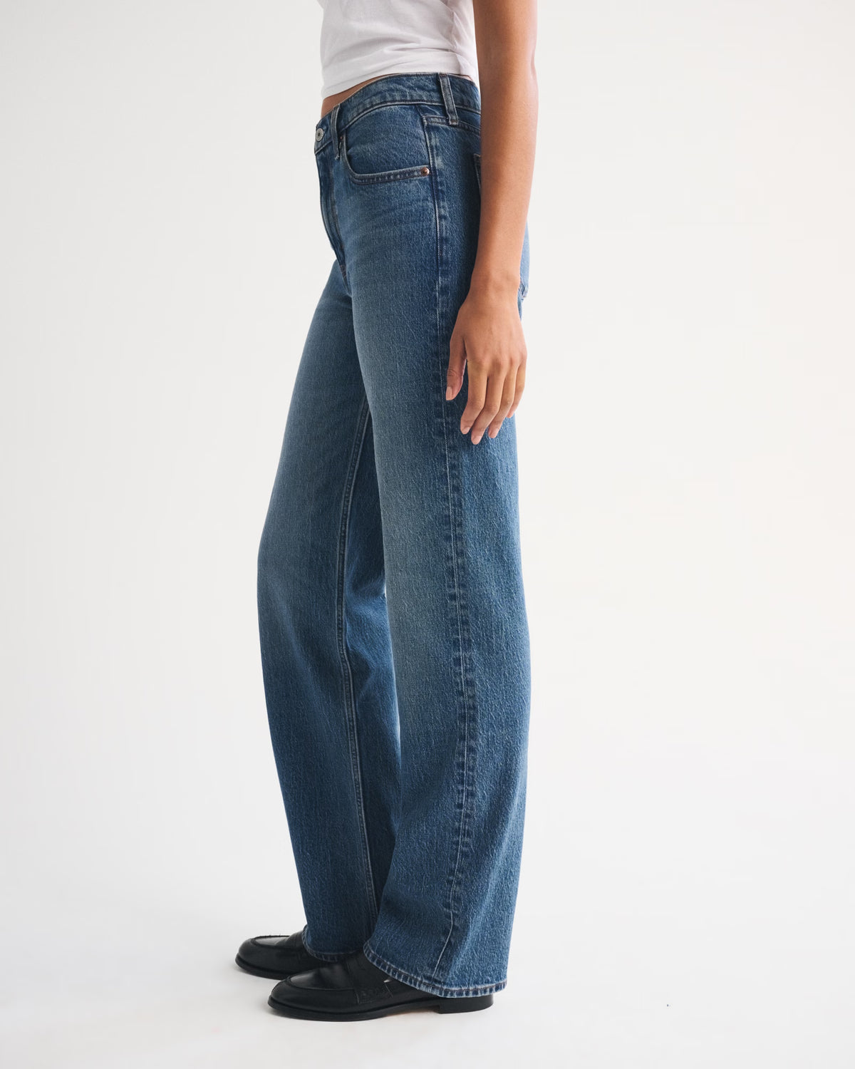 Abercrombie 90's Relaxed Jean High Rise size 32/14 regular